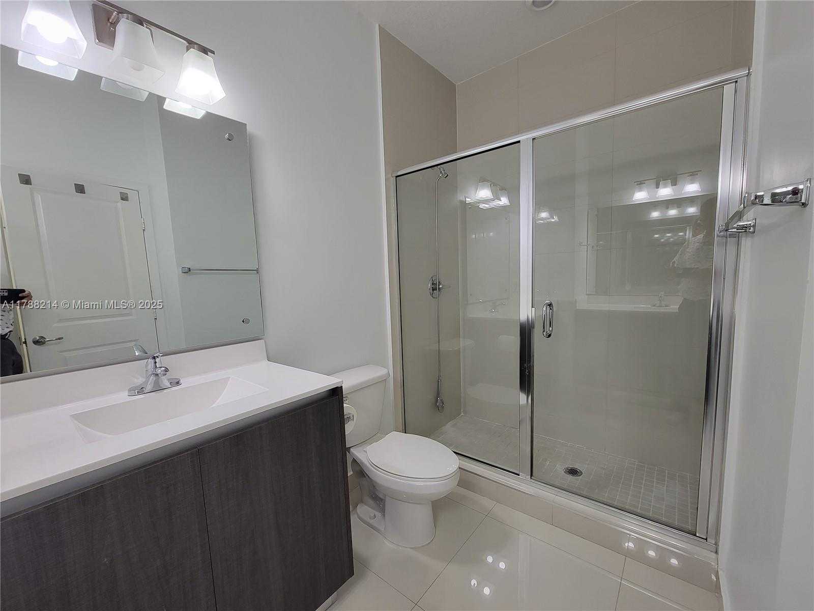 Small Image of 492 SOUTH WEST 91 PL, Miami Number 30