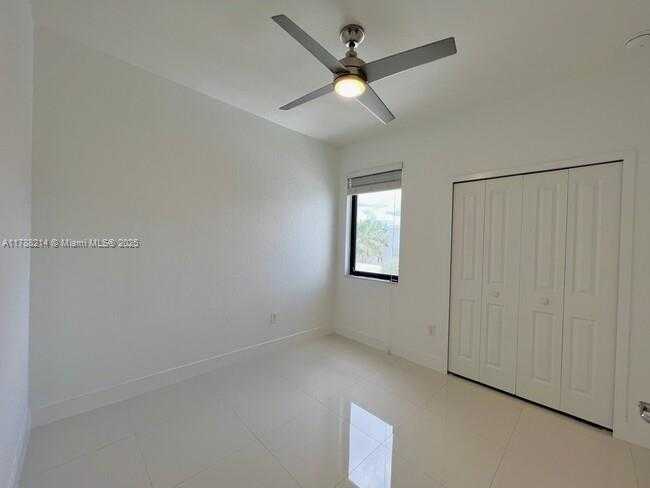 Small Image of 492 SOUTH WEST 91 PL, Miami Number 34