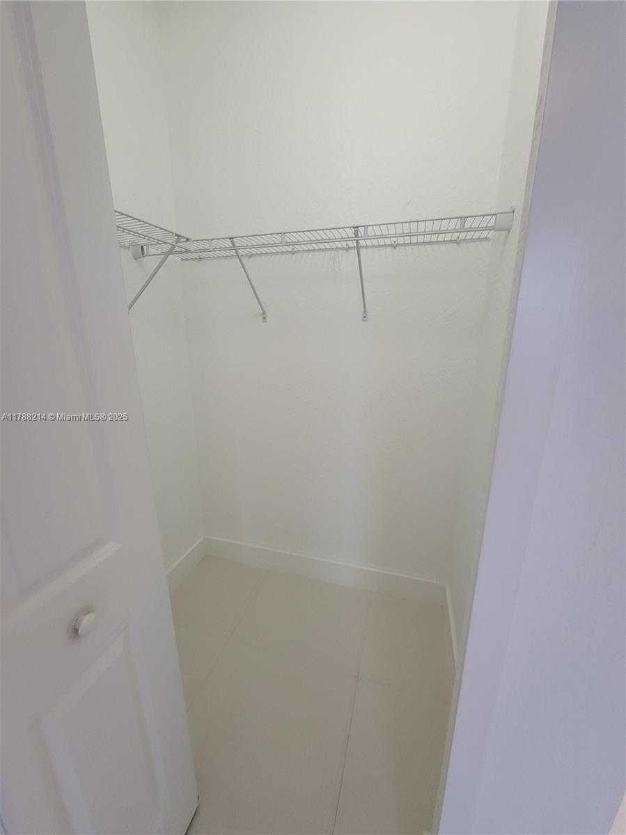 Small Image of 492 SOUTH WEST 91 PL, Miami Number 51