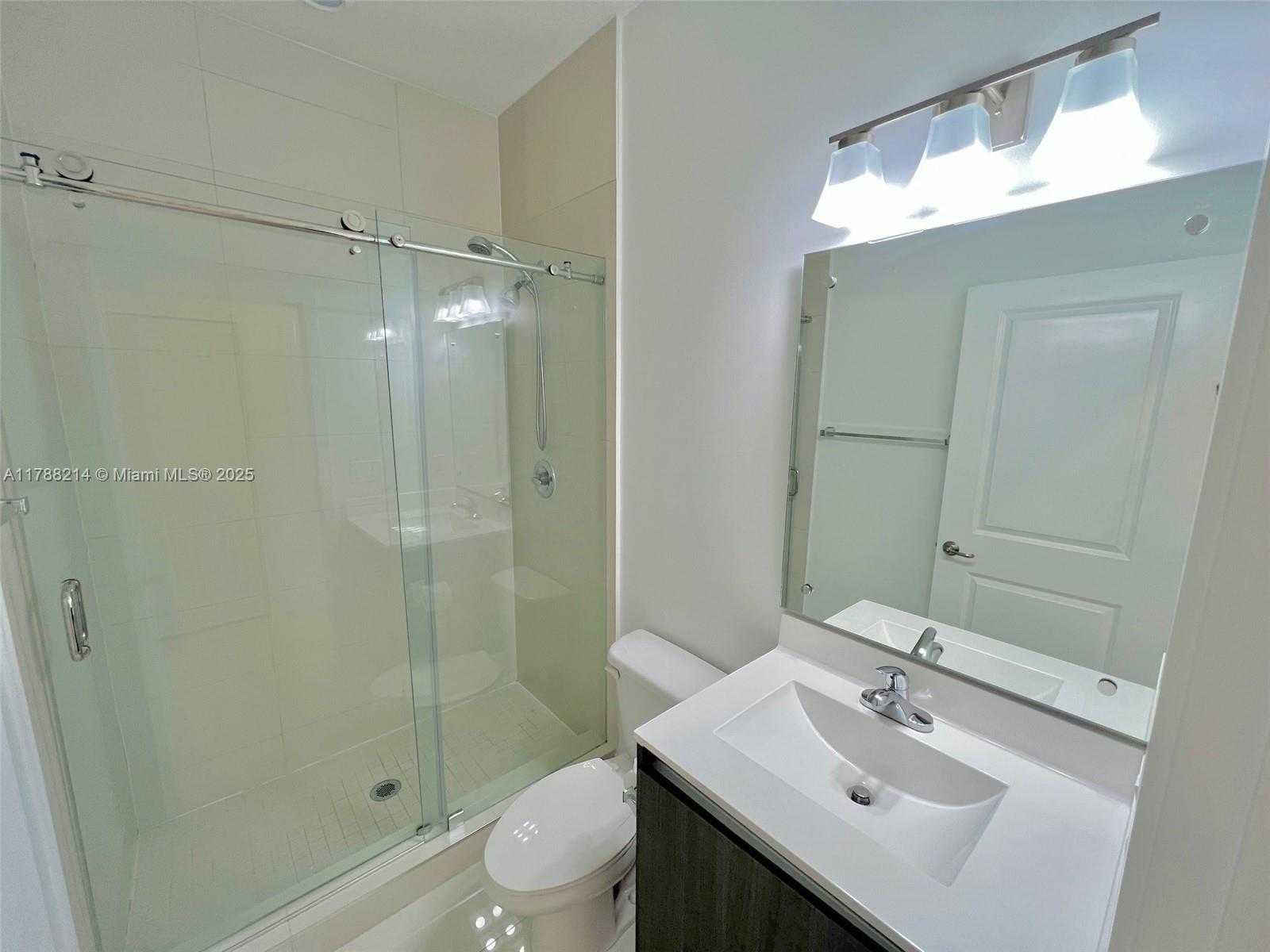 Small Image of 492 SOUTH WEST 91 PL, Miami Number 57
