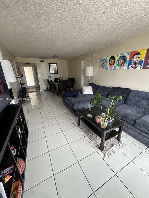 Small Image of 1666 WEST AVE #303, Miami Beach Number 3