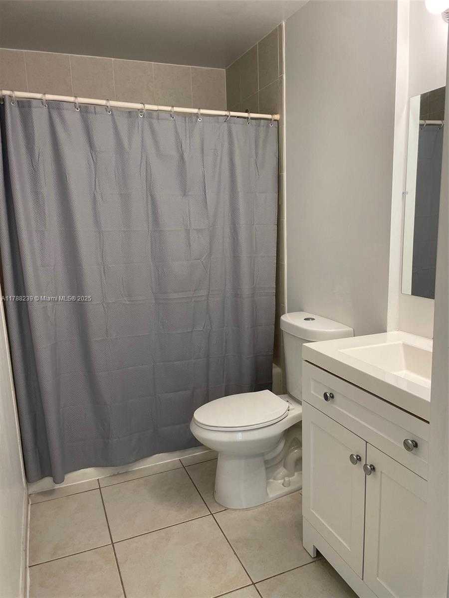 Small Image of 7270 NORTH WEST 114TH AVE #101-9, Doral Number 13