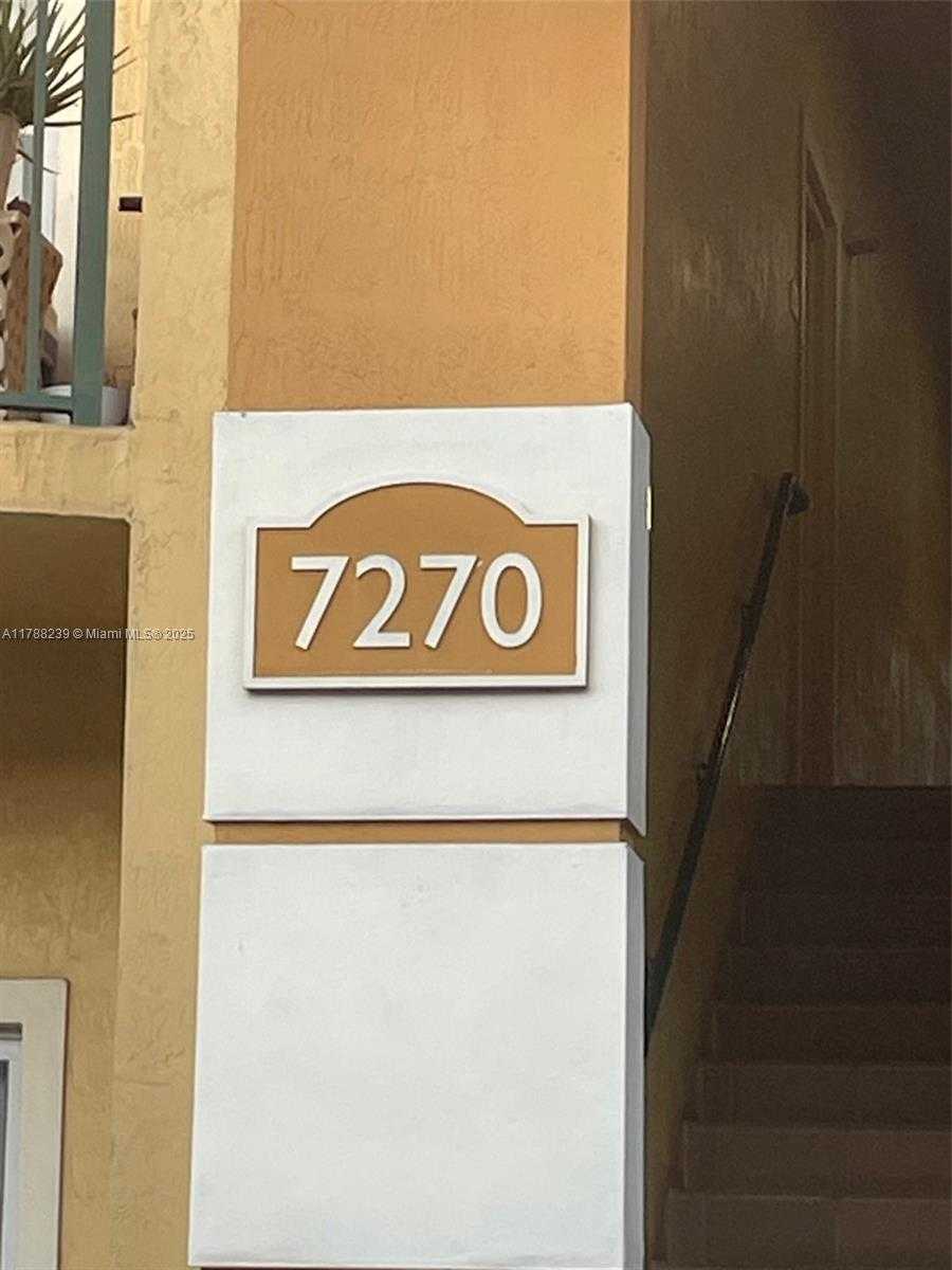Small Image of 7270 NORTH WEST 114TH AVE #101-9, Doral Number 4