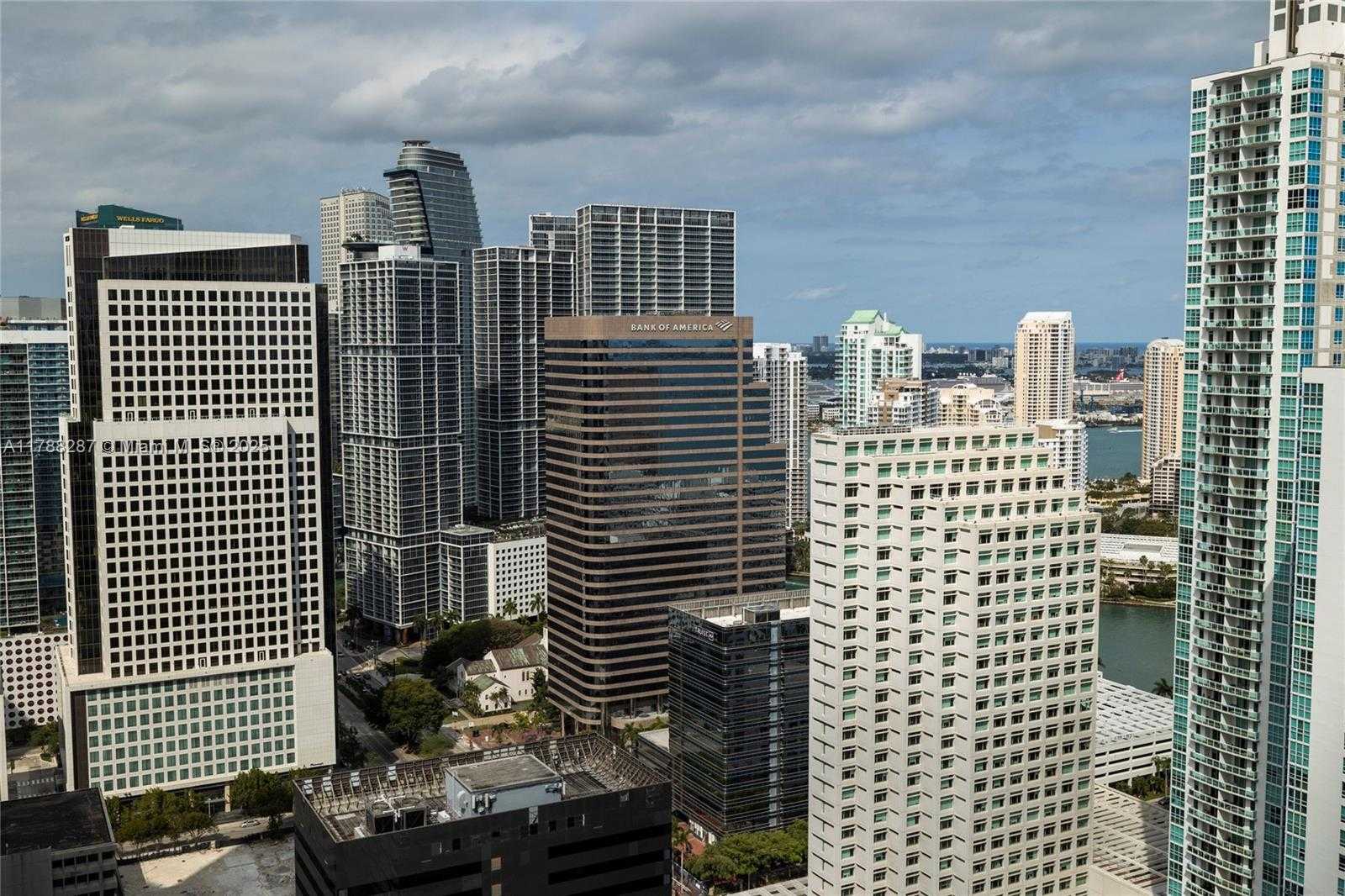 Small Image of 1010 BRICKELL AVE #4311, Miami Number 22
