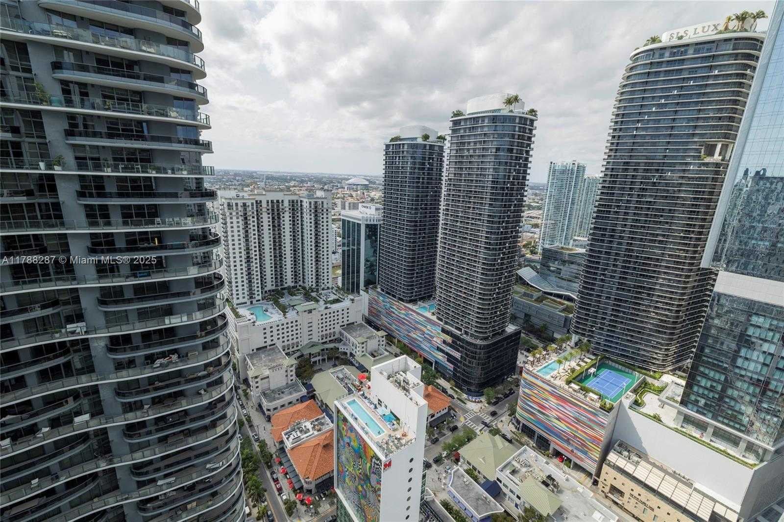 Small Image of 1010 BRICKELL AVE #4311, Miami Number 25