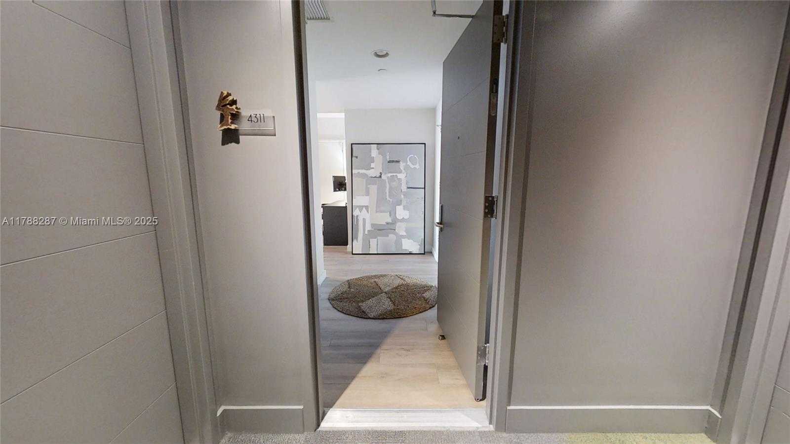 Small Image of 1010 BRICKELL AVE #4311, Miami Number 26