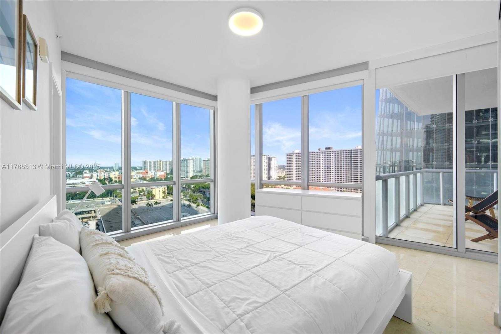 Small Image of 17121 COLLINS AVE #1508, Sunny Isles Beach Number 17