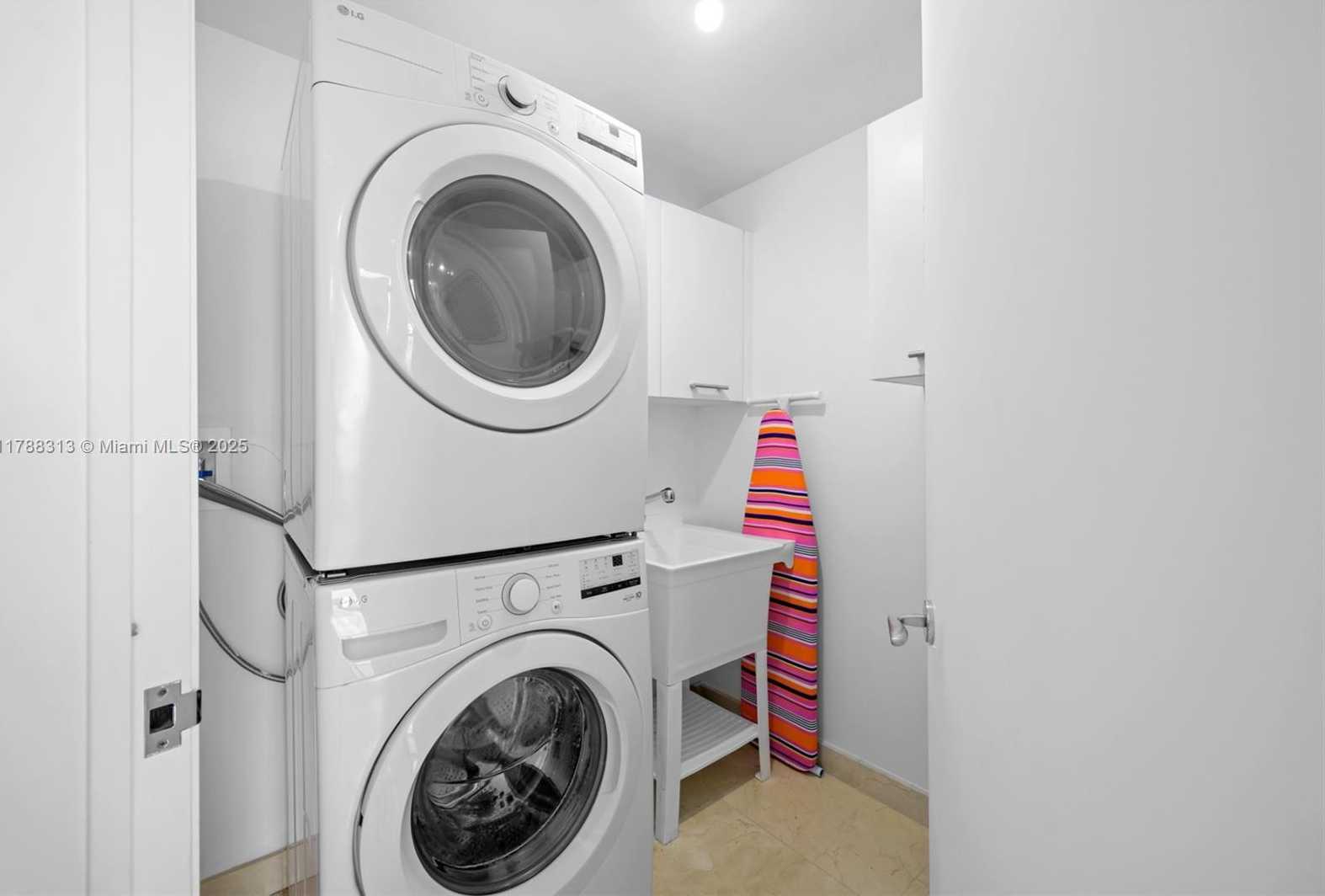 Small Image of 17121 COLLINS AVE #1508, Sunny Isles Beach Number 27