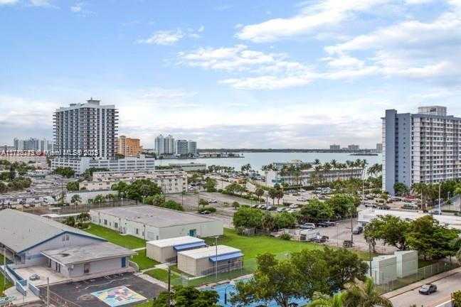 Small Image of 7545 EAST TREASURE DR #10C, North Bay Village Number 13
