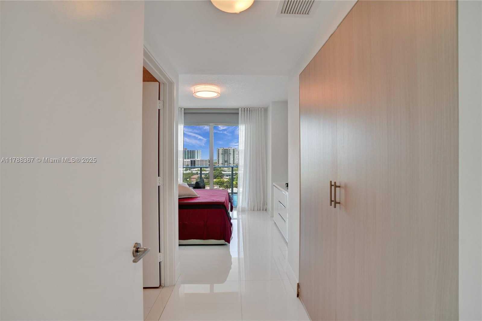 Small Image of 330 SUNNY ISLES BLVD #5-908, Sunny Isles Beach Number 23
