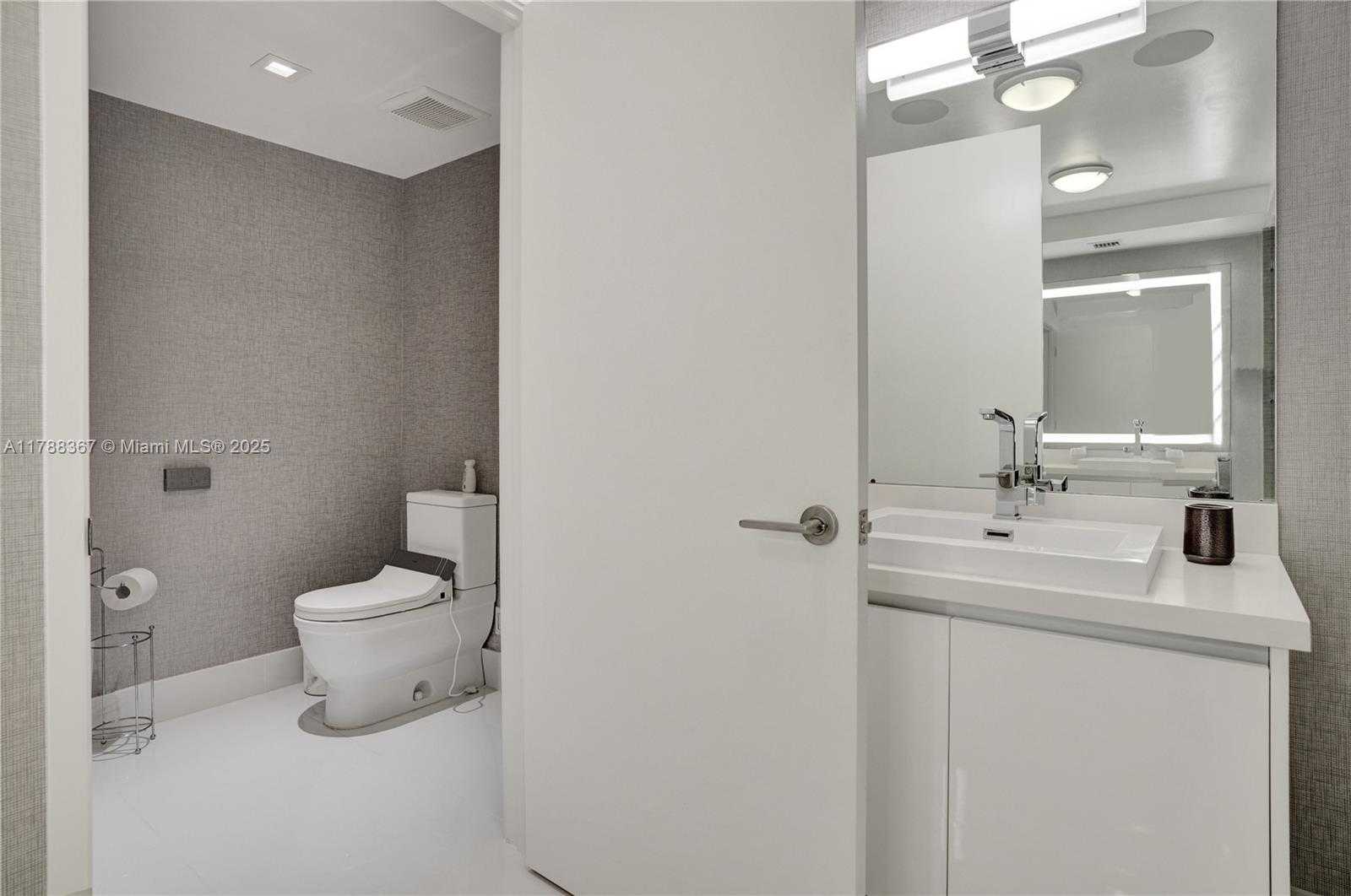 Small Image of 330 SUNNY ISLES BLVD #5-908, Sunny Isles Beach Number 35