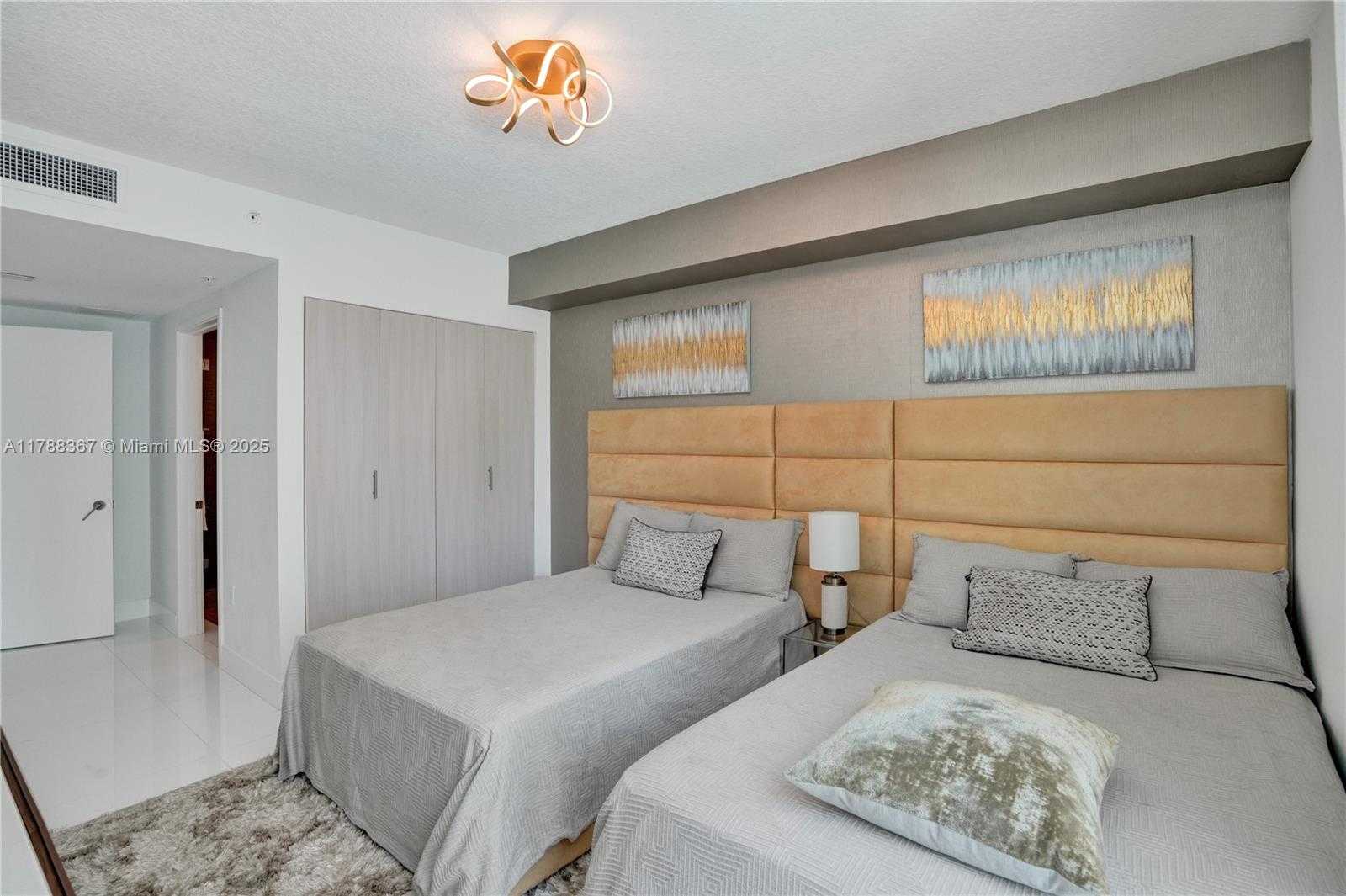 Small Image of 330 SUNNY ISLES BLVD #5-908, Sunny Isles Beach Number 45
