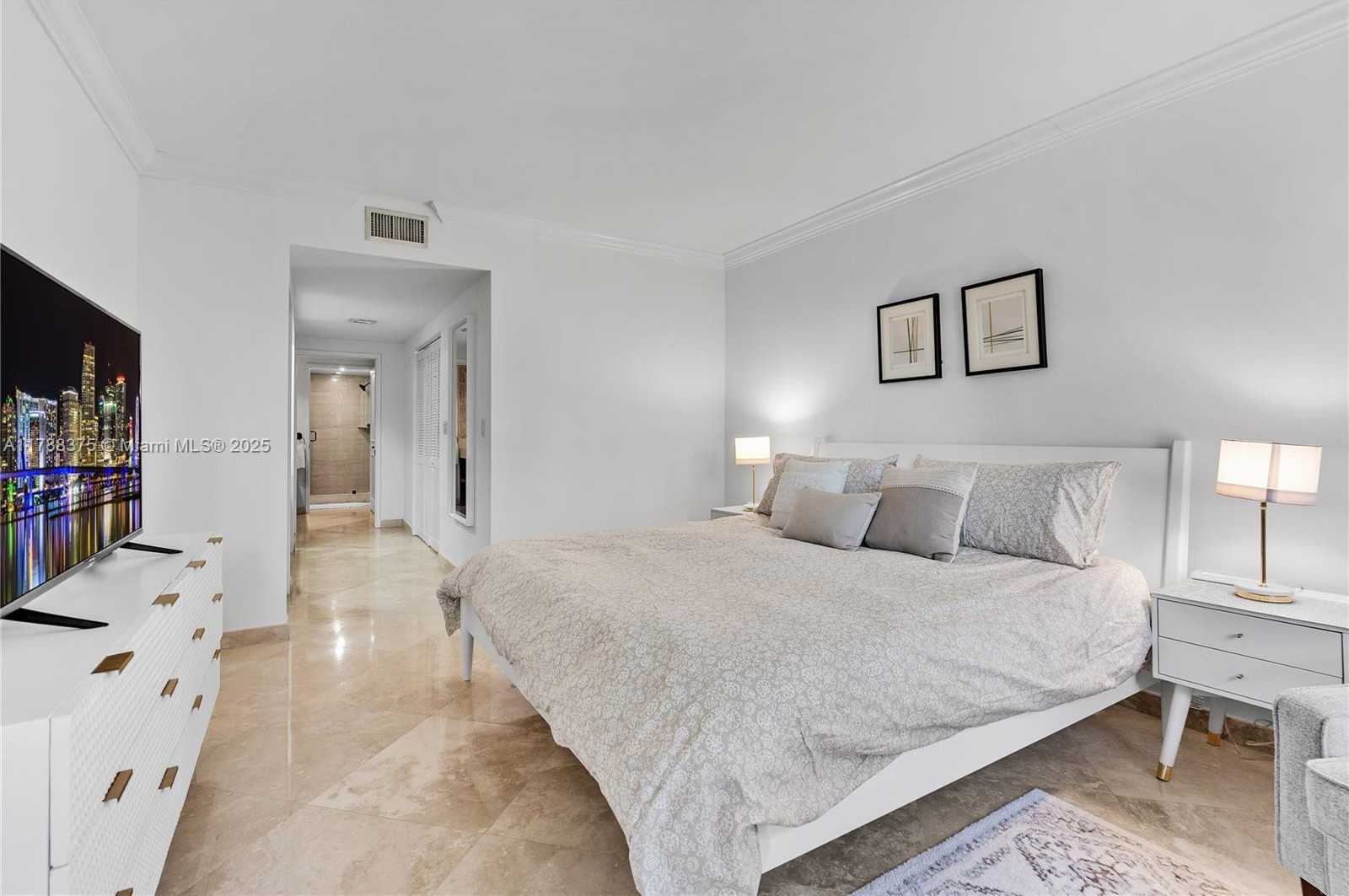 Small Image of 161 CRANDON BLVD #314, Key Biscayne Number 15