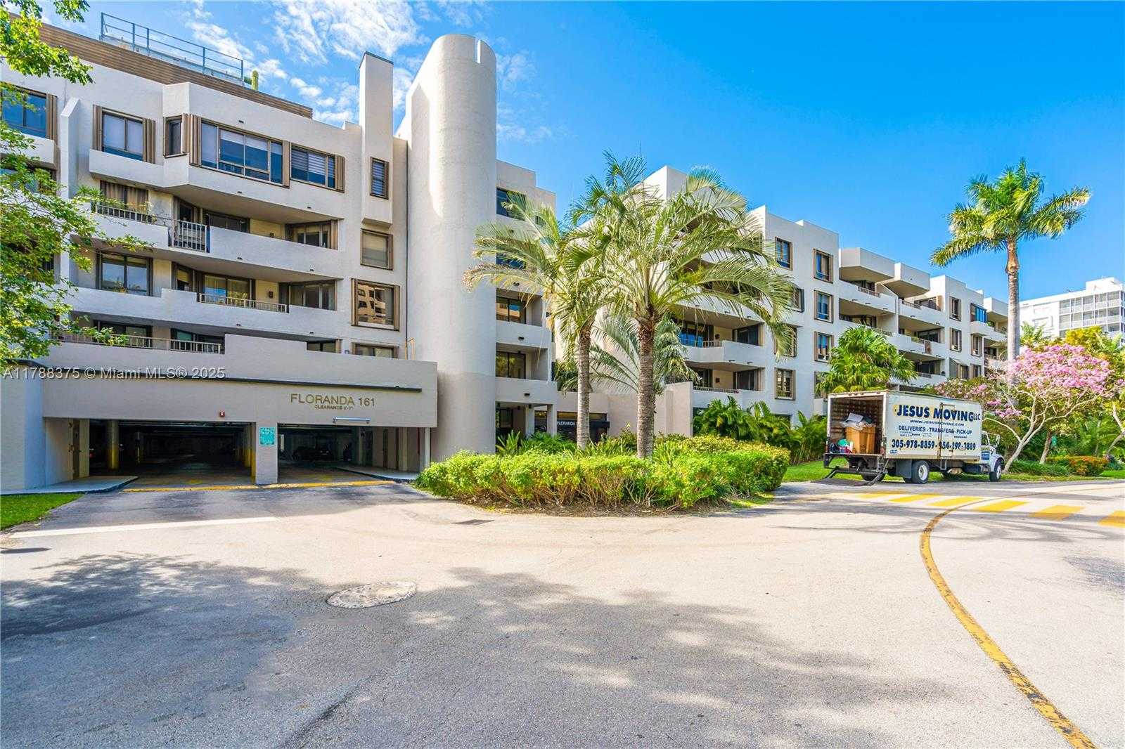 Small Image of 161 CRANDON BLVD #314, Key Biscayne Number 30
