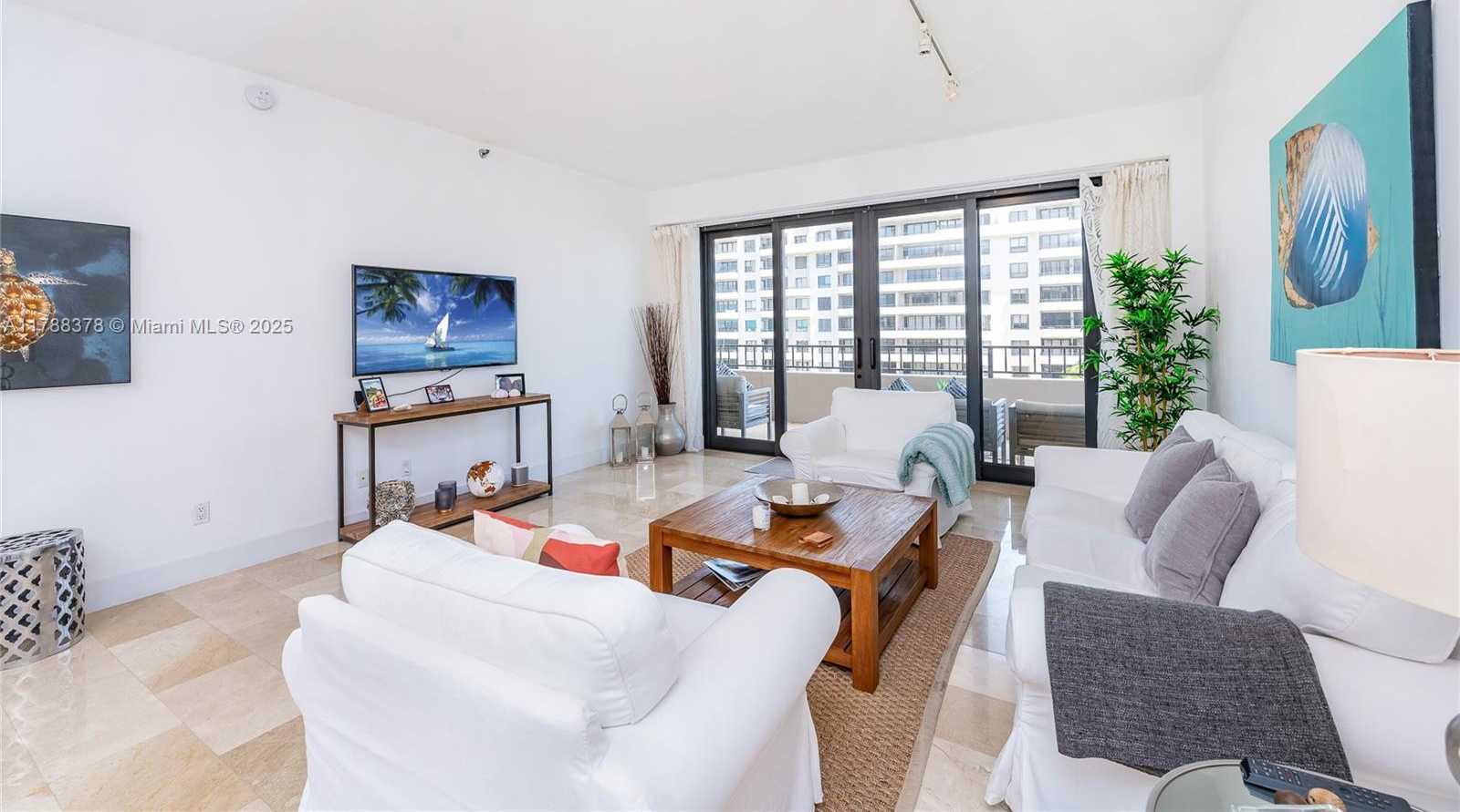 Small Image of 201 CRANDON BLVD #724, Key Biscayne Number 15