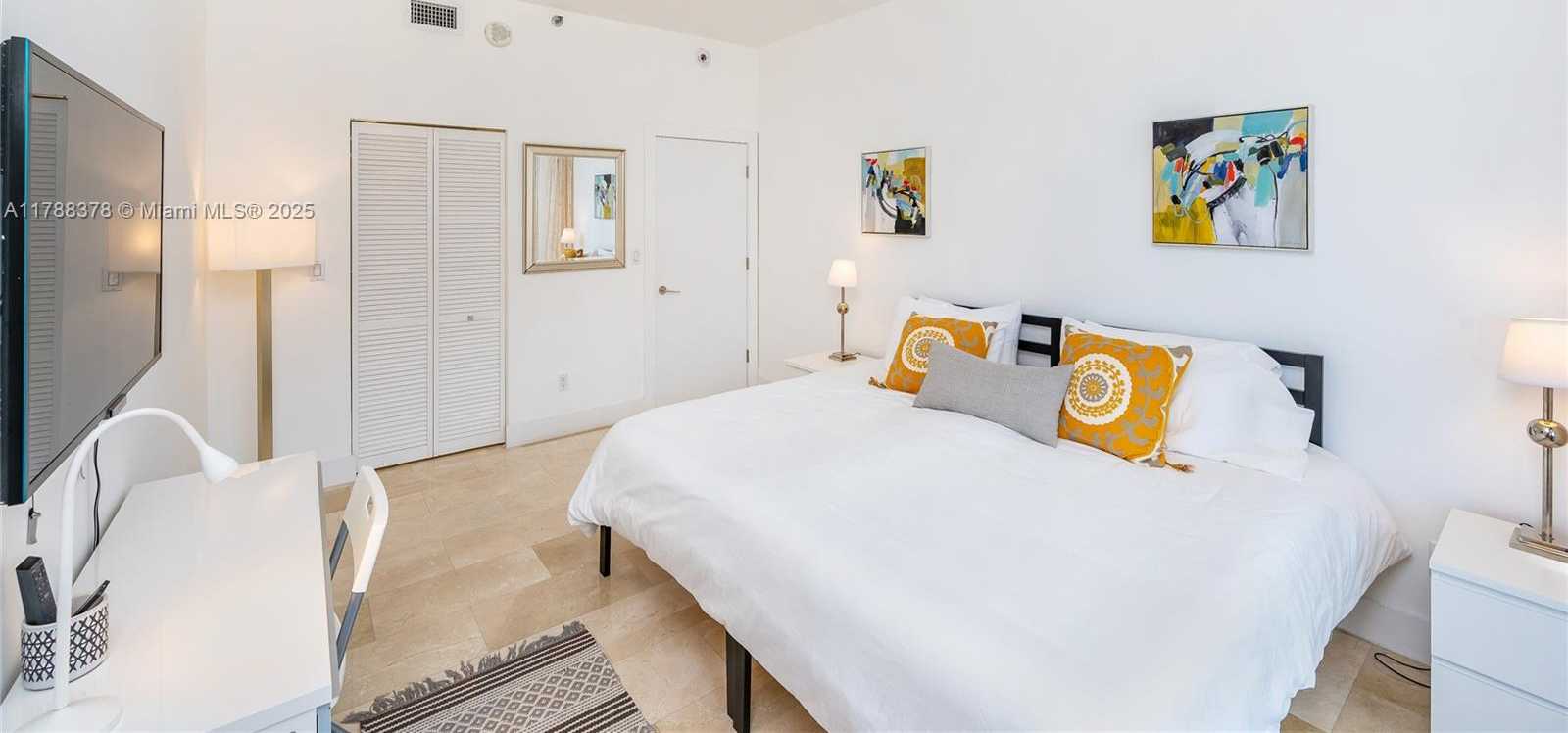 Small Image of 201 CRANDON BLVD #724, Key Biscayne Number 21