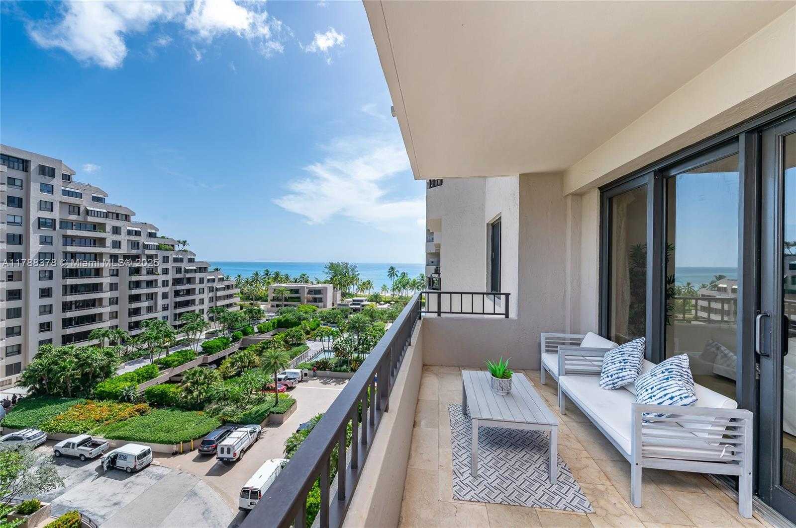 Small Image of 201 CRANDON BLVD #724, Key Biscayne Number 23