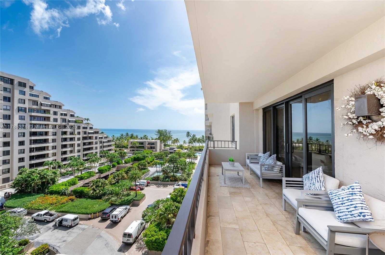 Small Image of 201 CRANDON BLVD #724, Key Biscayne Number 25