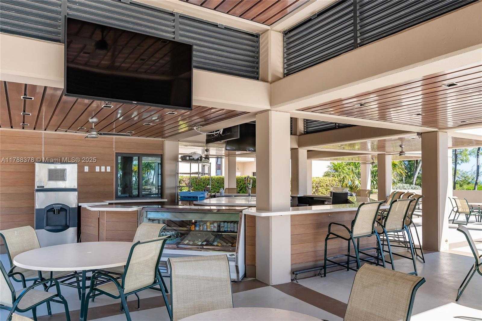 Small Image of 201 CRANDON BLVD #724, Key Biscayne Number 33