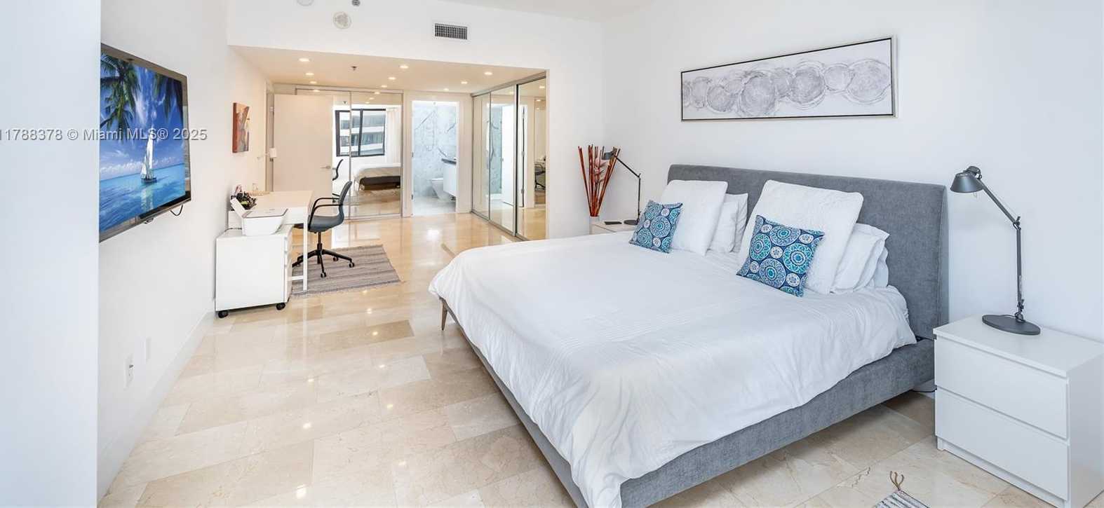 Small Image of 201 CRANDON BLVD #724, Key Biscayne Number 4
