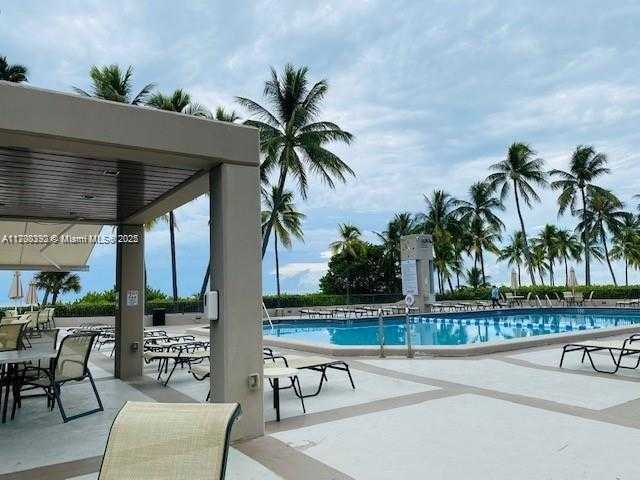 Small Image of 161 CRANDON BLVD #411, Key Biscayne Number 15