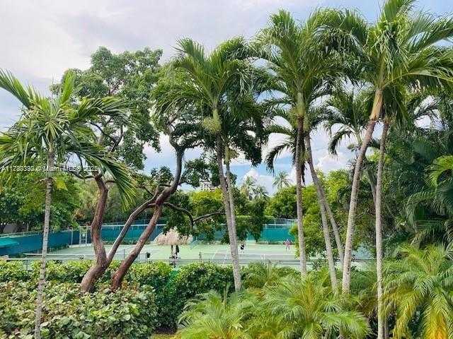 Small Image of 161 CRANDON BLVD #411, Key Biscayne Number 19