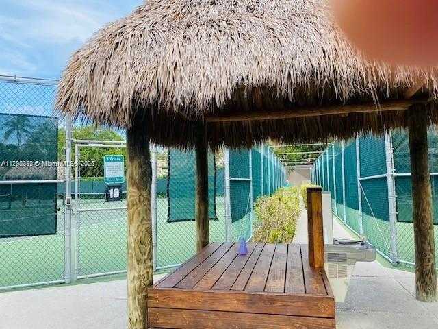 Small Image of 161 CRANDON BLVD #411, Key Biscayne Number 20