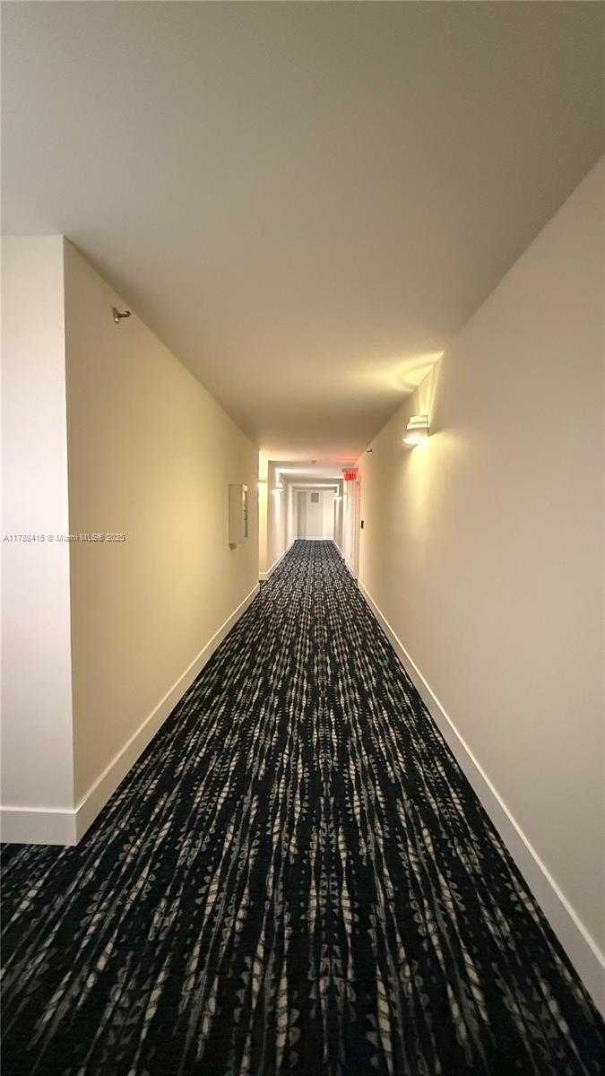 Small Image of 540 BRICKELL KEY DR #1124, Miami Number 24
