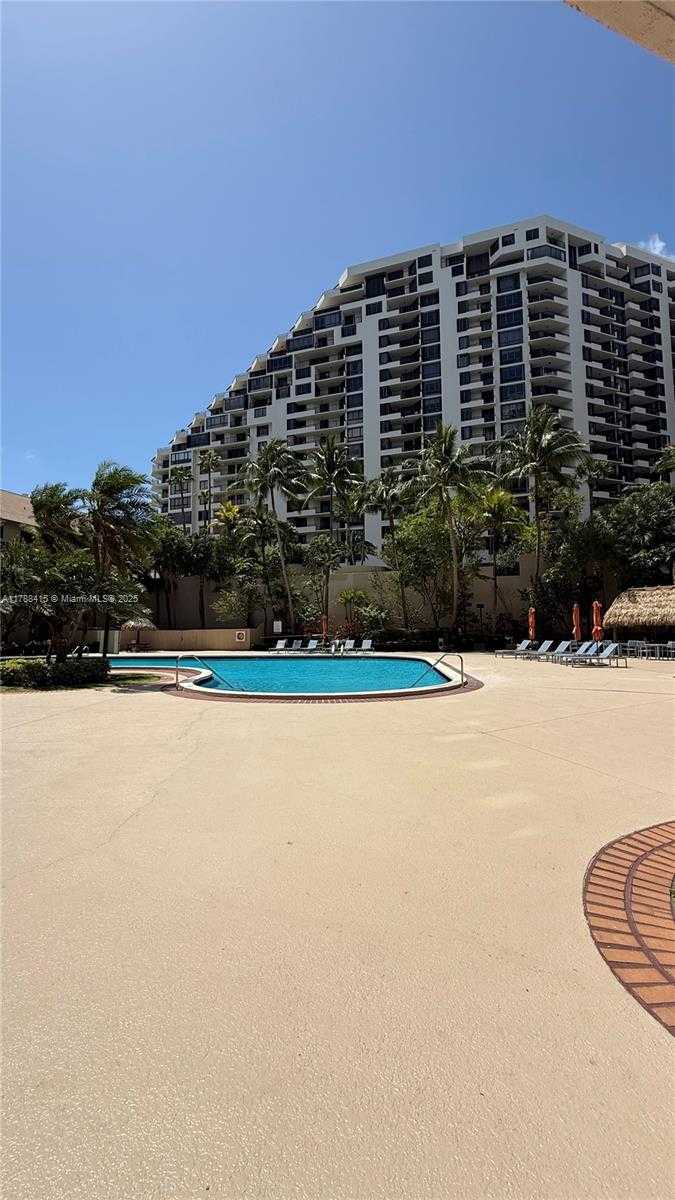 Small Image of 540 BRICKELL KEY DR #1124, Miami Number 26