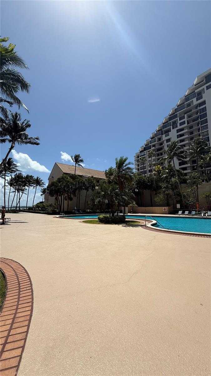 Small Image of 540 BRICKELL KEY DR #1124, Miami Number 27