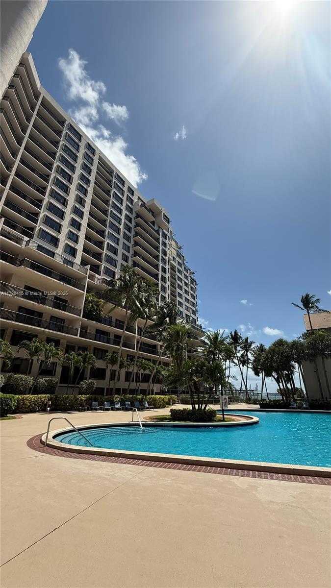 Small Image of 540 BRICKELL KEY DR #1124, Miami Number 31