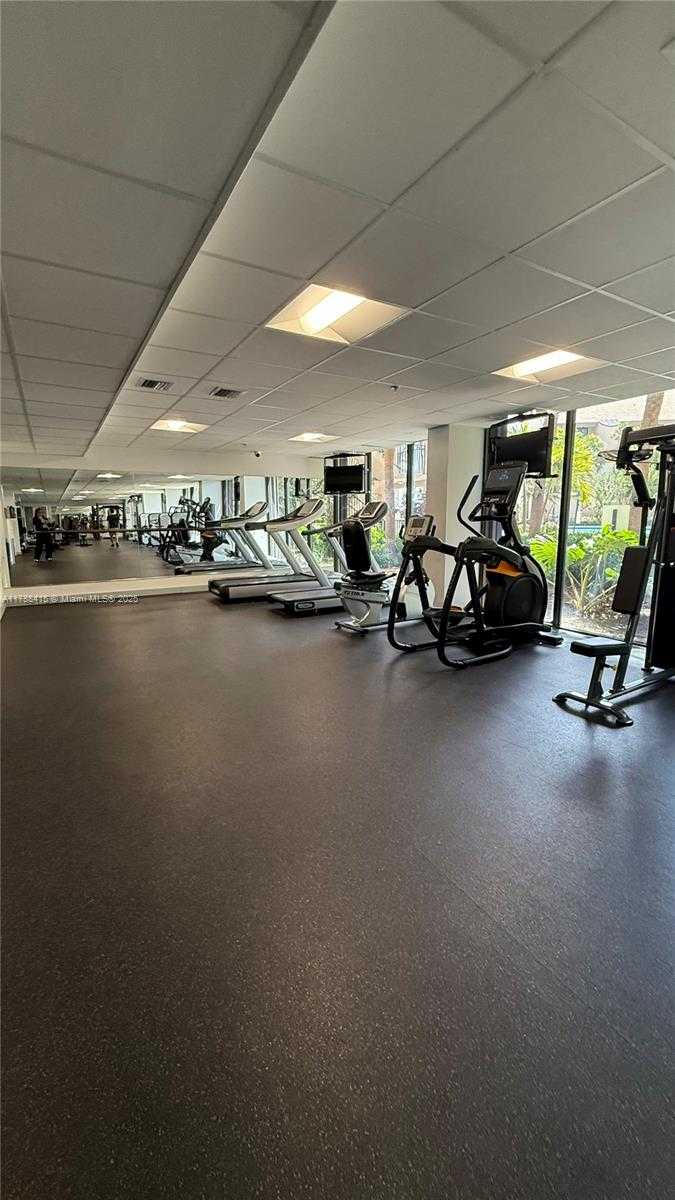 Small Image of 540 BRICKELL KEY DR #1124, Miami Number 33
