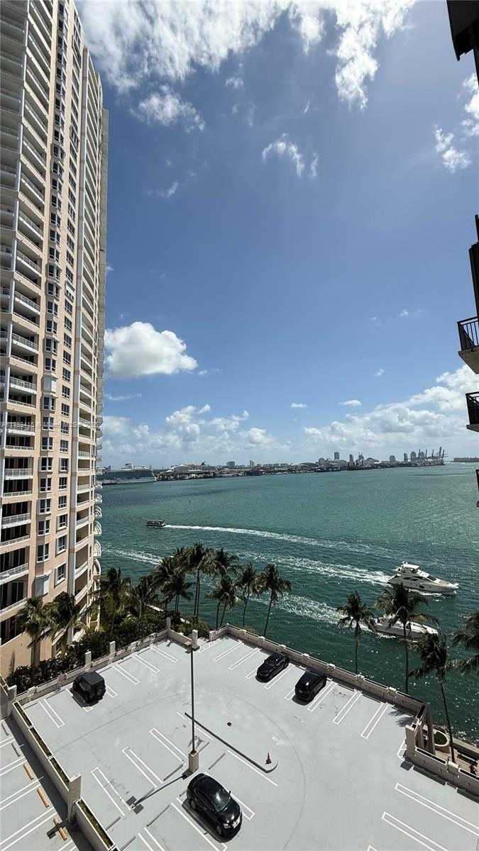 Small Image of 540 BRICKELL KEY DR #1124, Miami Number 4