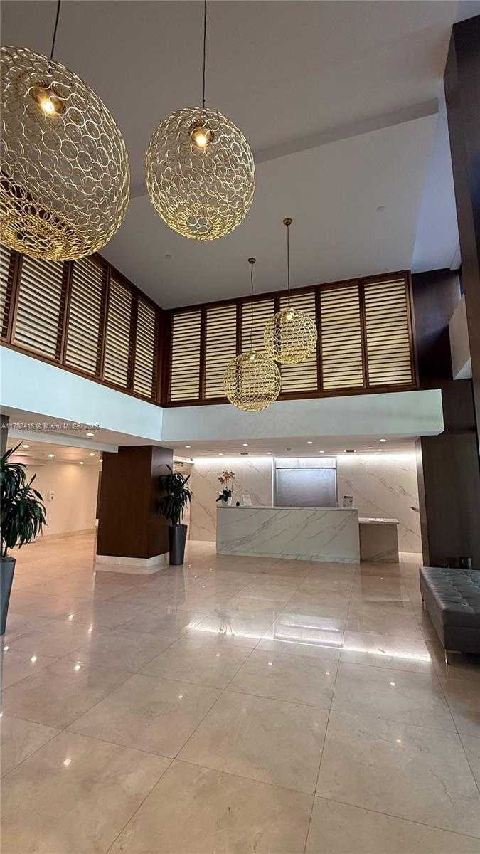 Small Image of 540 BRICKELL KEY DR #1124, Miami Number 50