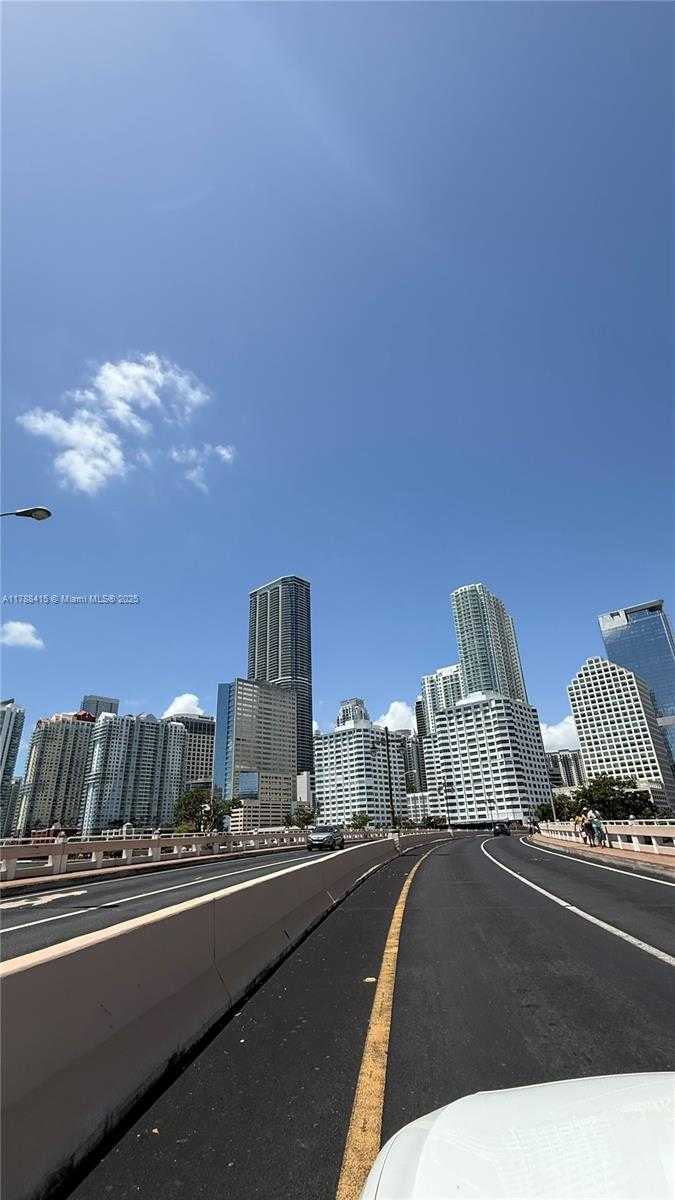 Small Image of 540 BRICKELL KEY DR #1124, Miami Number 60