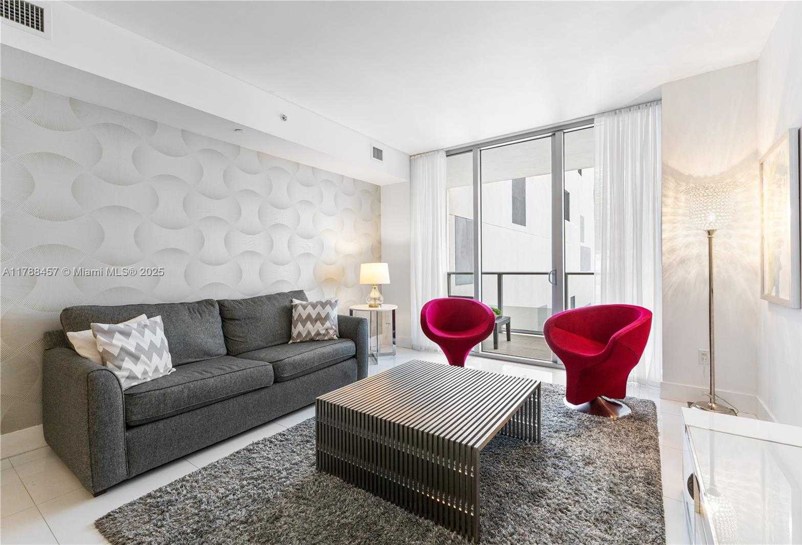 Small Image of 1300 BRICKELL BAY DR #1010, Miami Number 14