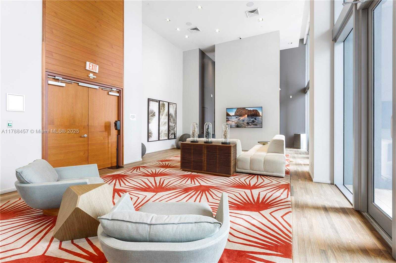 Small Image of 1300 BRICKELL BAY DR #1010, Miami Number 26