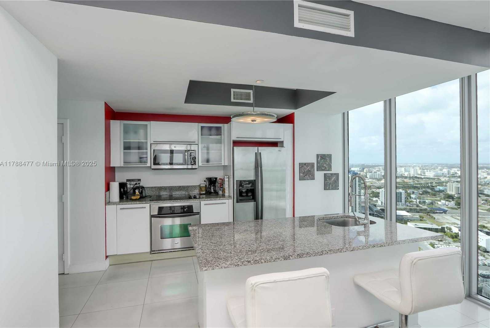 Small Image of 888 BISCAYNE BLVD #3712, Miami Number 7