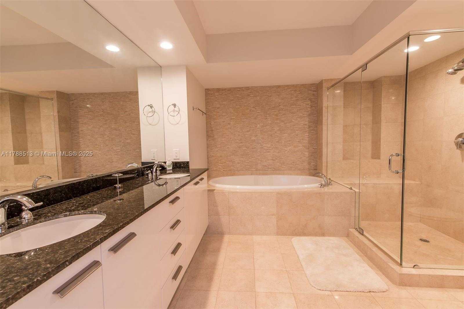 Small Image of 1800 SOUTH OCEAN DR #2202, Hallandale Beach Number 13
