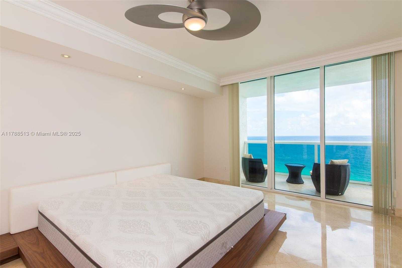 Small Image of 1800 SOUTH OCEAN DR #2202, Hallandale Beach Number 18