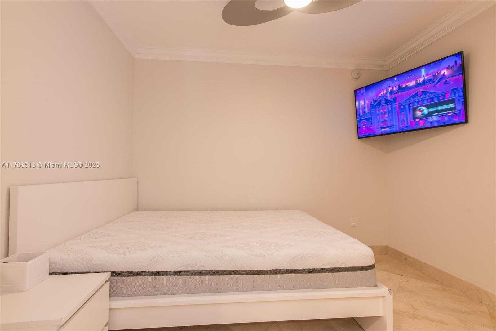 Small Image of 1800 SOUTH OCEAN DR #2202, Hallandale Beach Number 22