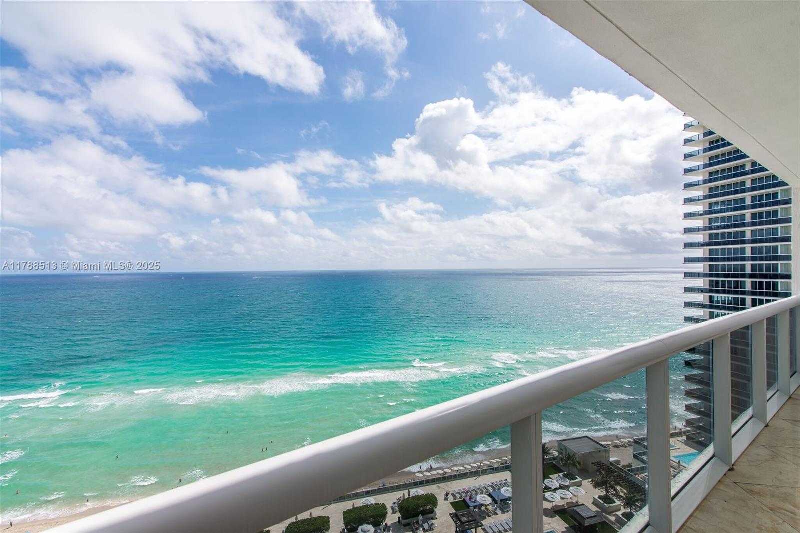 Small Image of 1800 SOUTH OCEAN DR #2202, Hallandale Beach Number 4