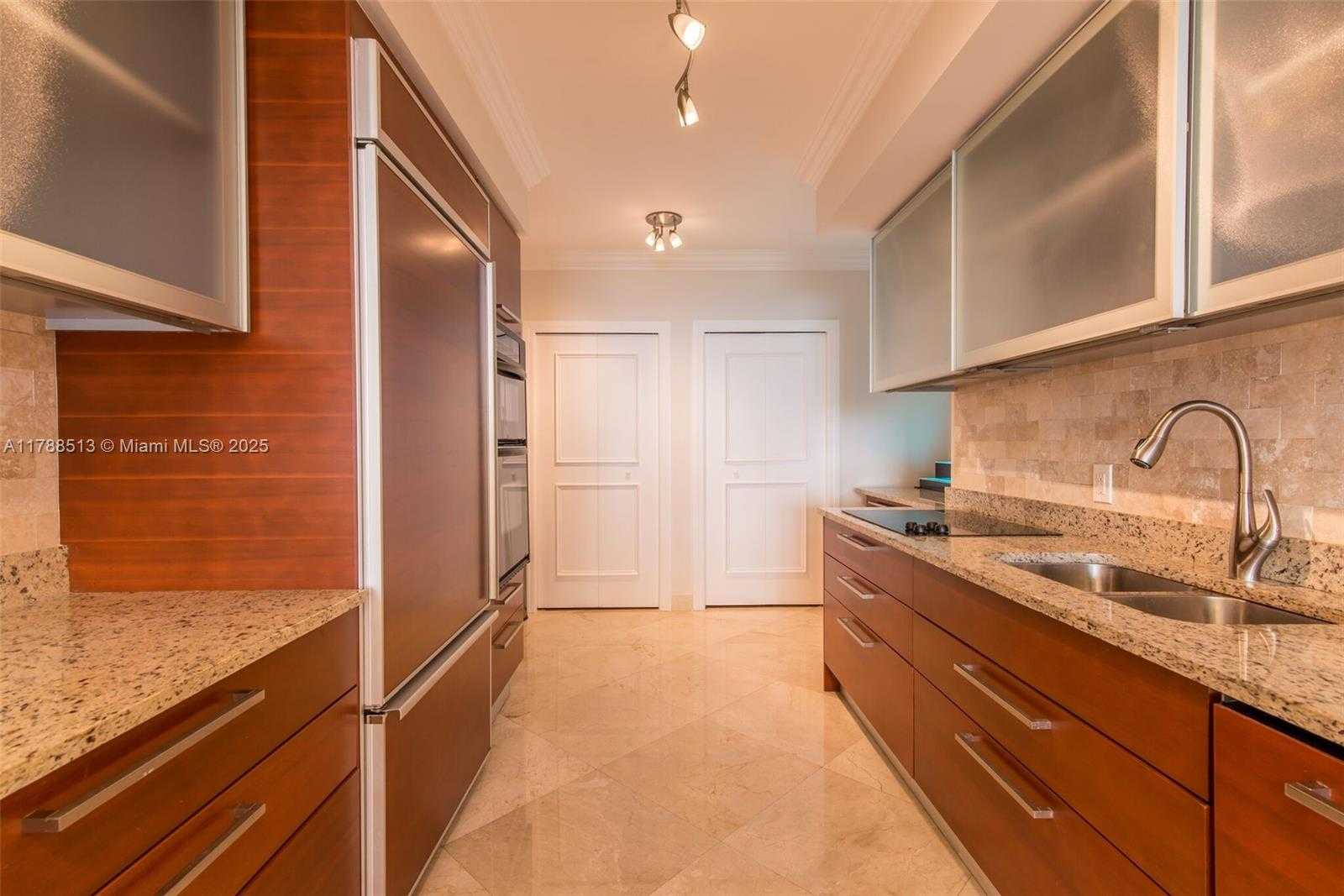 Small Image of 1800 SOUTH OCEAN DR #2202, Hallandale Beach Number 8