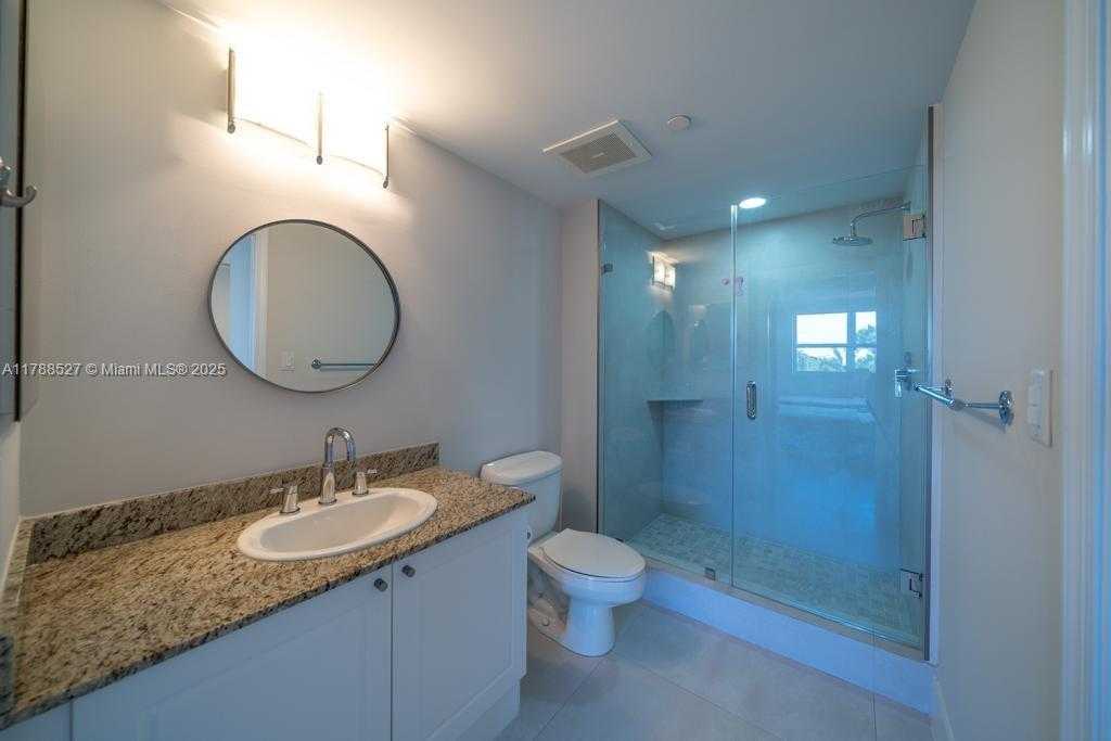 Small Image of 19501 WEST COUNTRY CLUB DR #409, Aventura Number 10