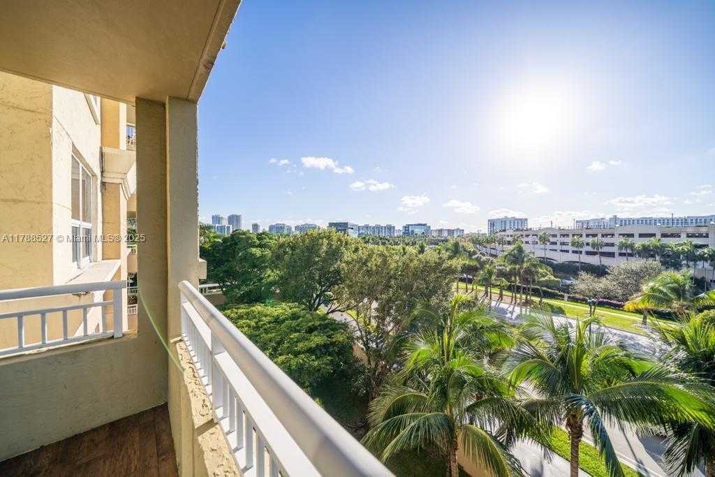 Small Image of 19501 WEST COUNTRY CLUB DR #409, Aventura Number 11