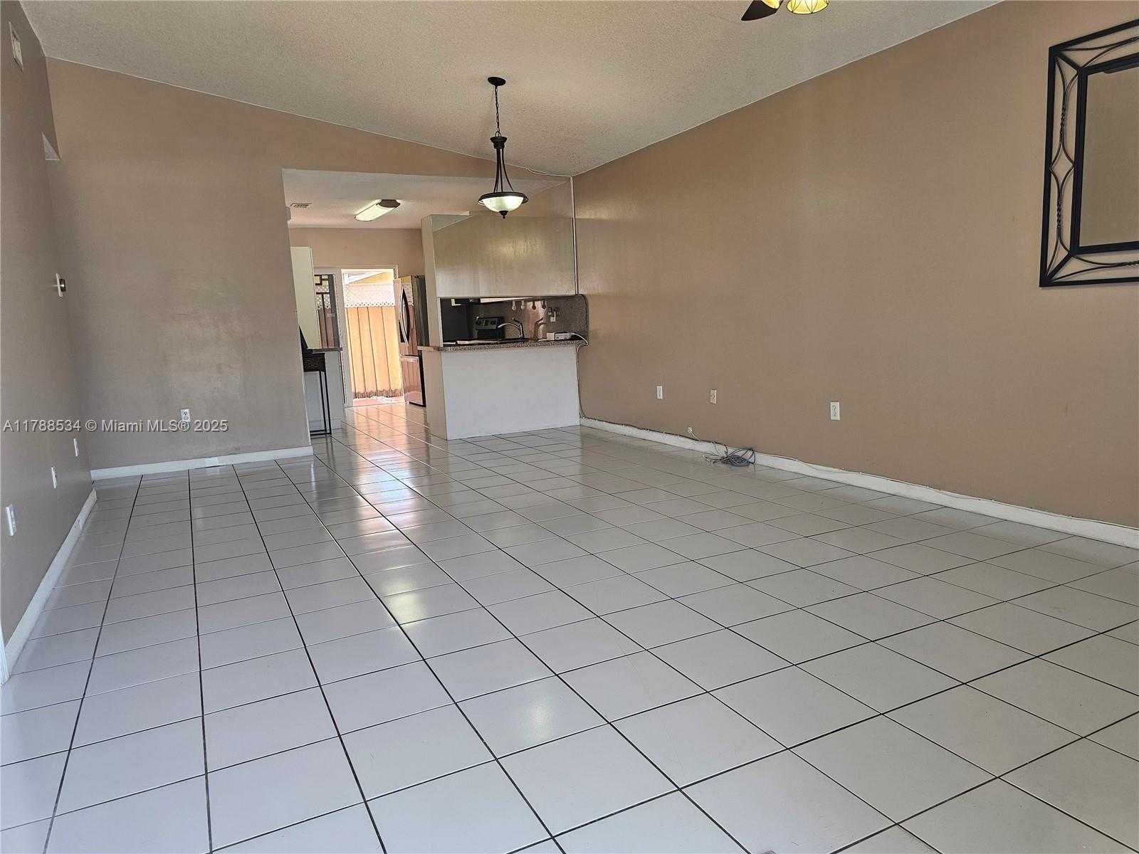 Small Image of 8905 NORTH WEST 121ST ST, Hialeah Gardens Number 2