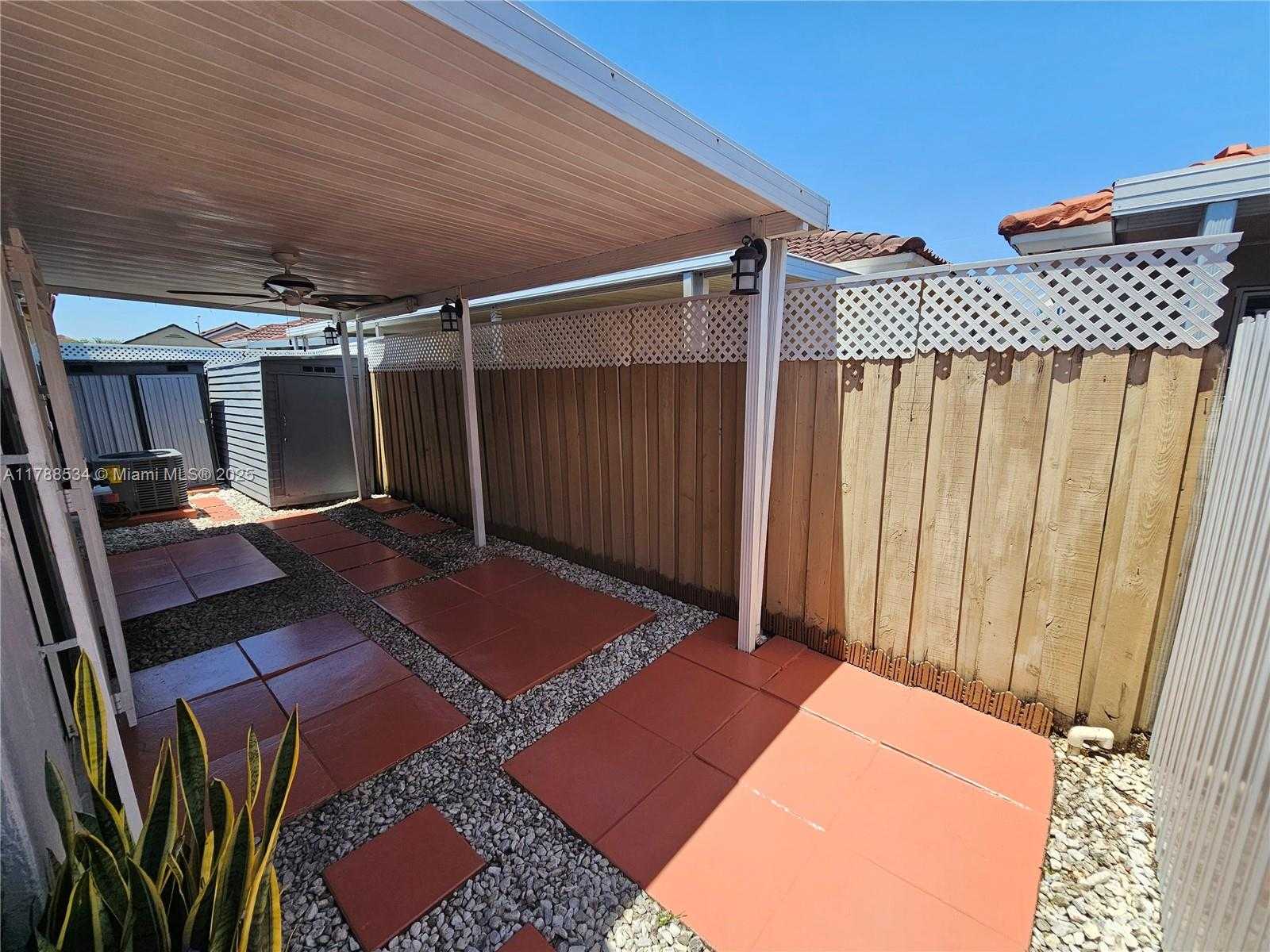 Small Image of 8905 NORTH WEST 121ST ST, Hialeah Gardens Number 21