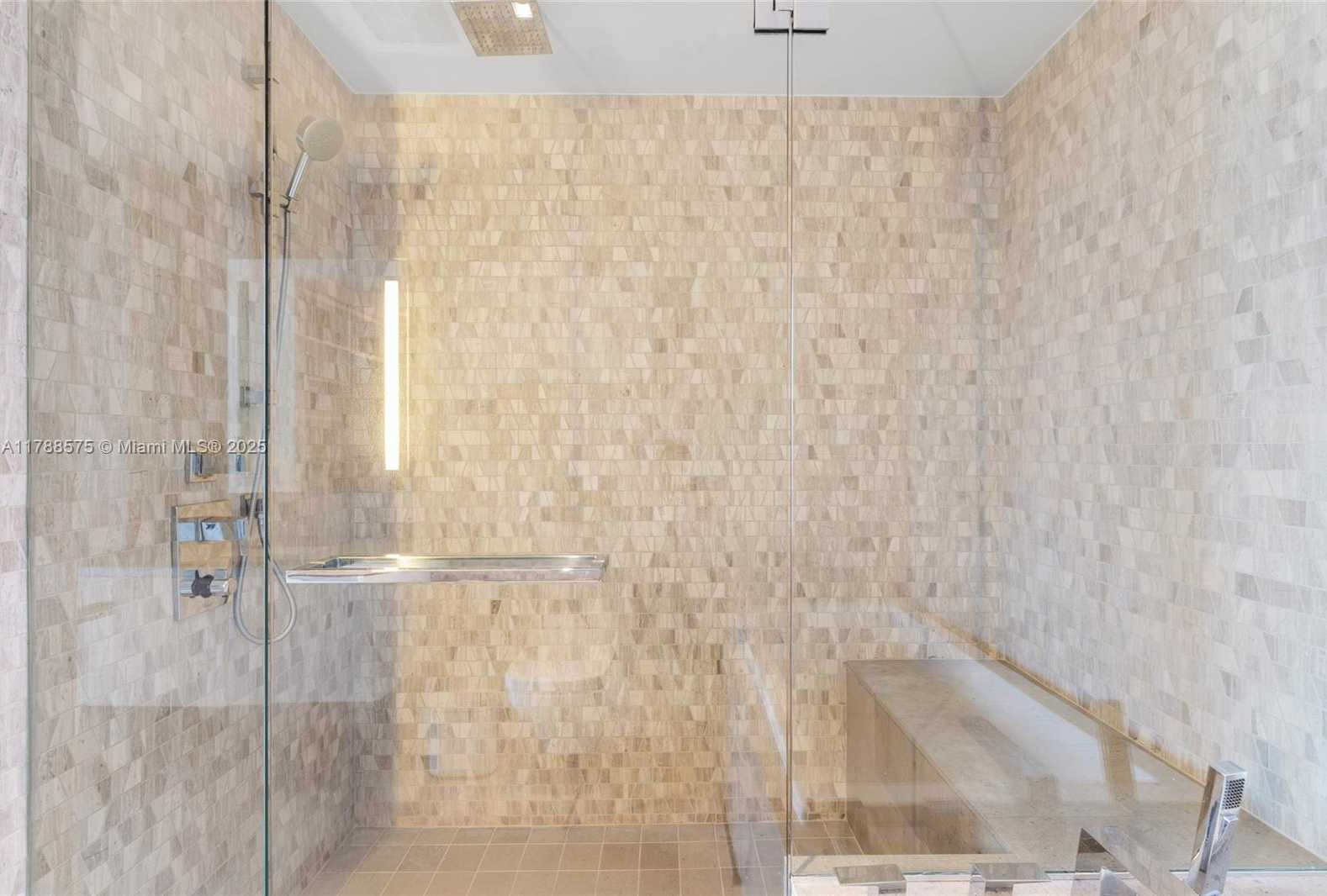 Small Image of 68 SOUTH EAST 6TH ST #2306, Miami Number 20