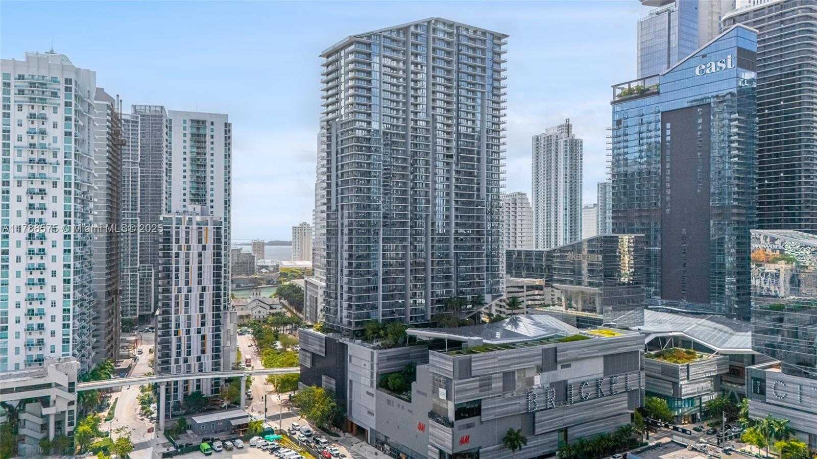Small Image of 68 SOUTH EAST 6TH ST #2306, Miami Number 27