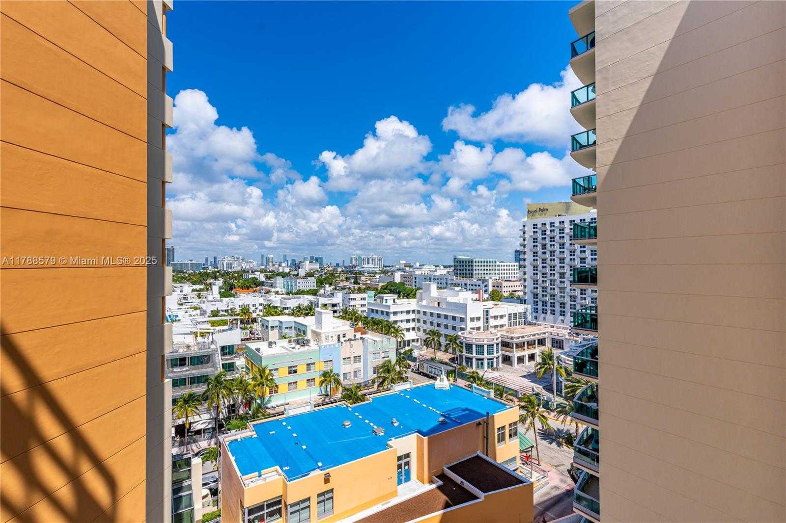 Small Image of 1455 OCEAN DR #1106, Miami Beach Number 26